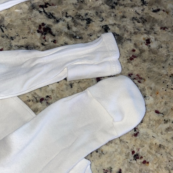 Gerber Baby Long Sleeve with Hand Cover Bodysuits - Picture 3 of 3